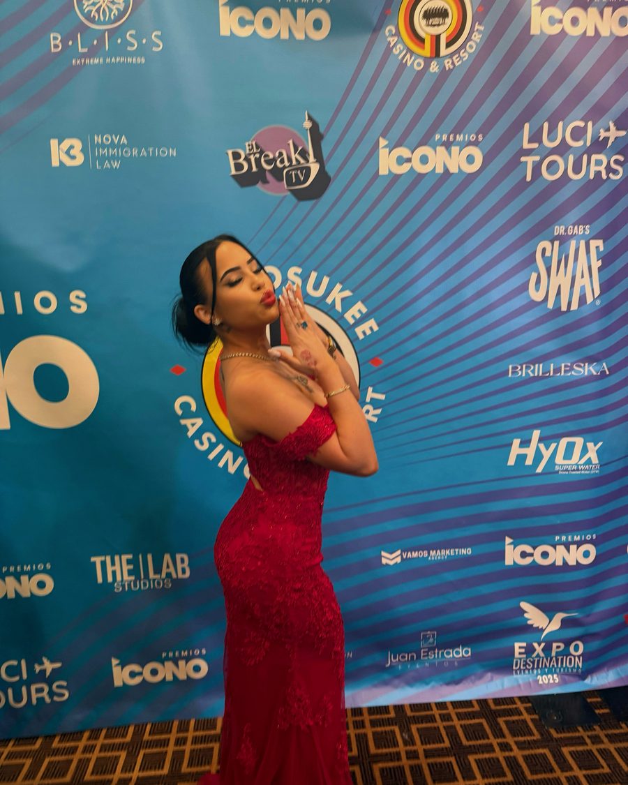 Santa en Premios Icono, Miami